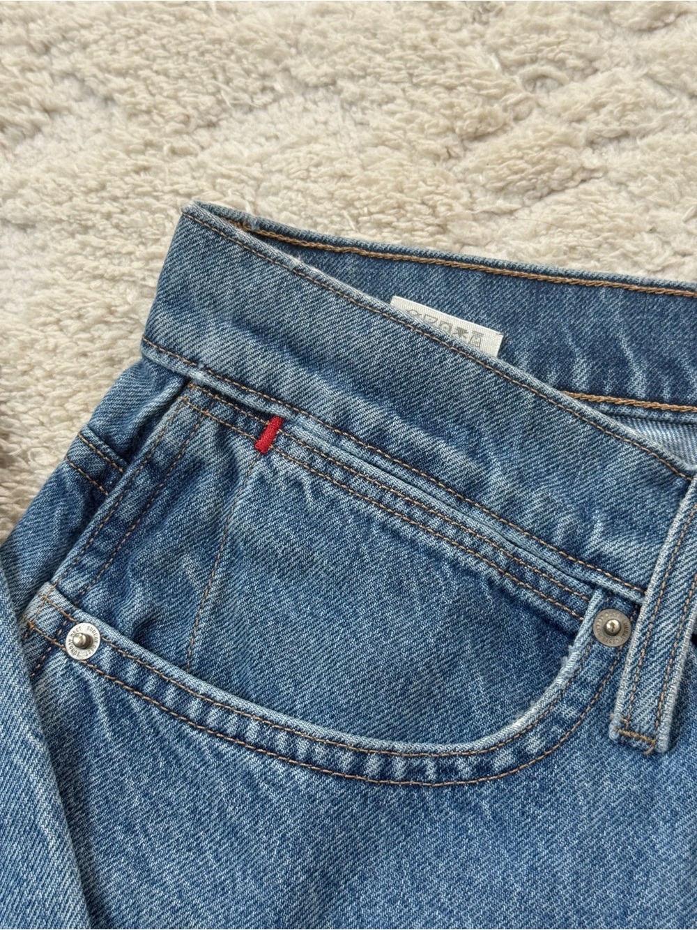 Aritzia Sunday Best Straight Leg Denim, 28 - Picture 6 of 9